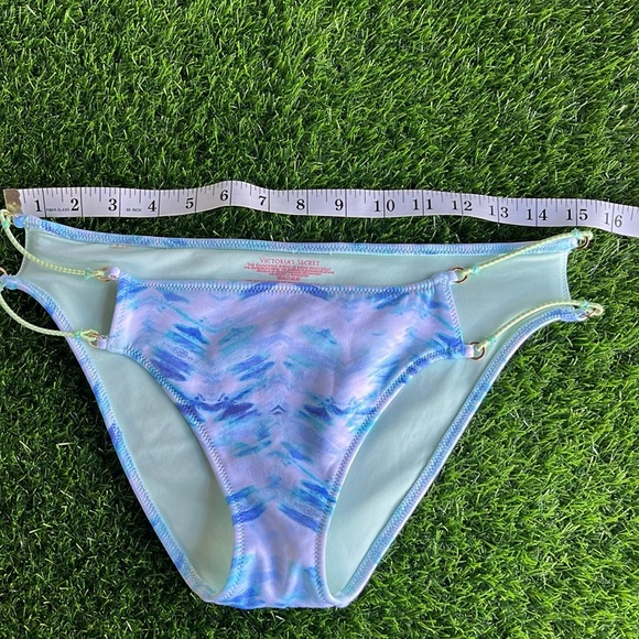 VICTORIAS SECRET The Knockout Bikini Bottom size medium - Picture 3 of 6